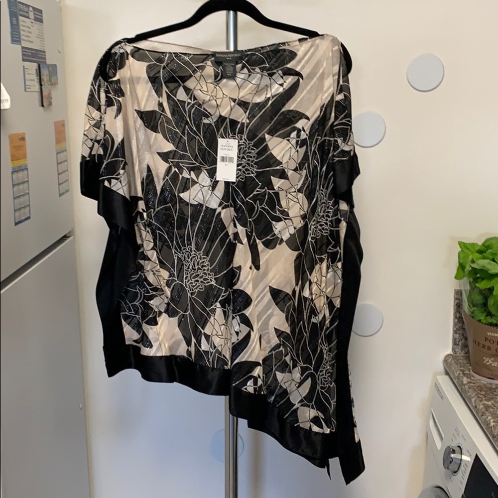 Banana republic silk blouse new